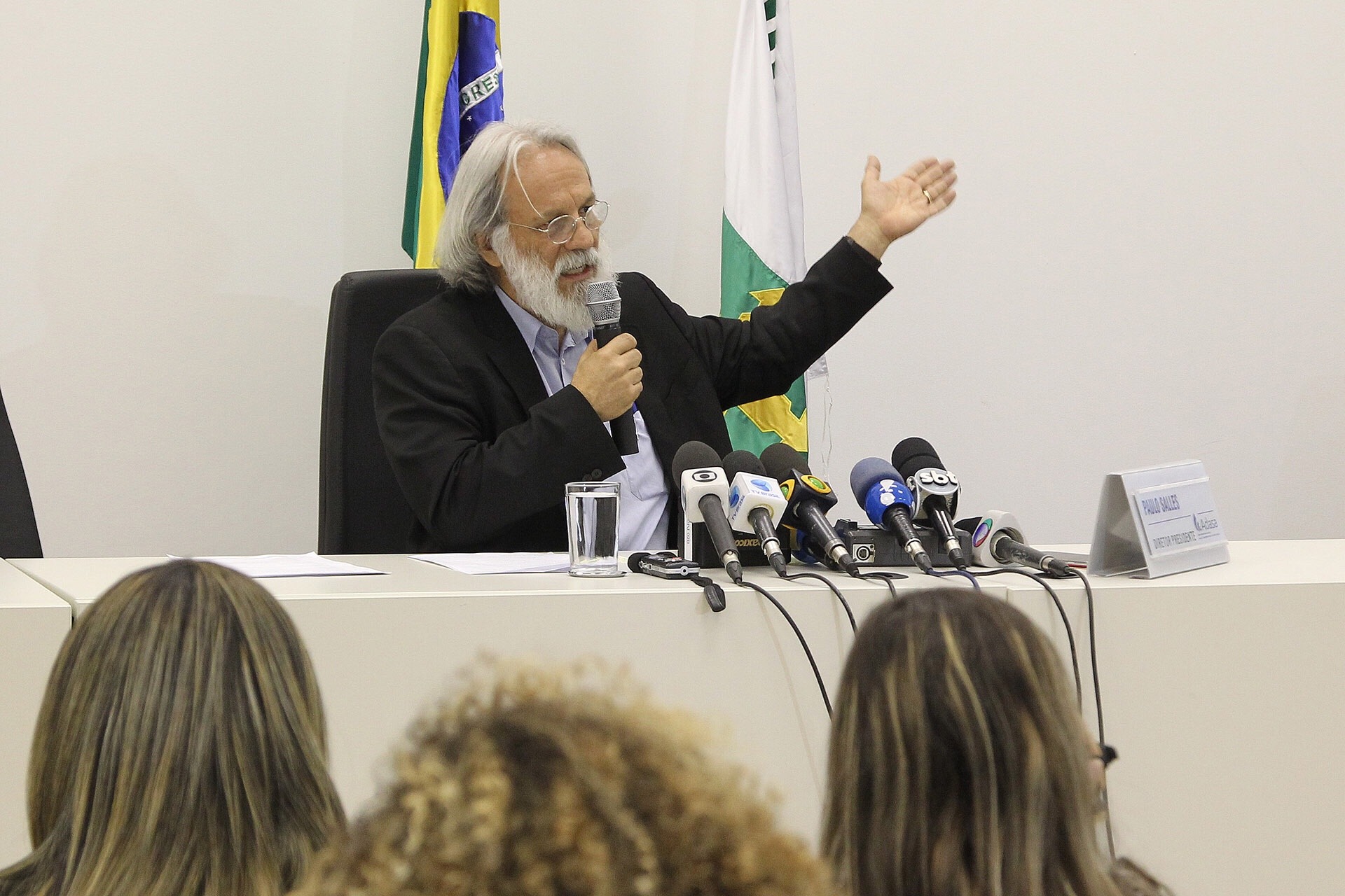 Temos que aprender a poupar água desde a infância, diz presidente da Adasa/DF