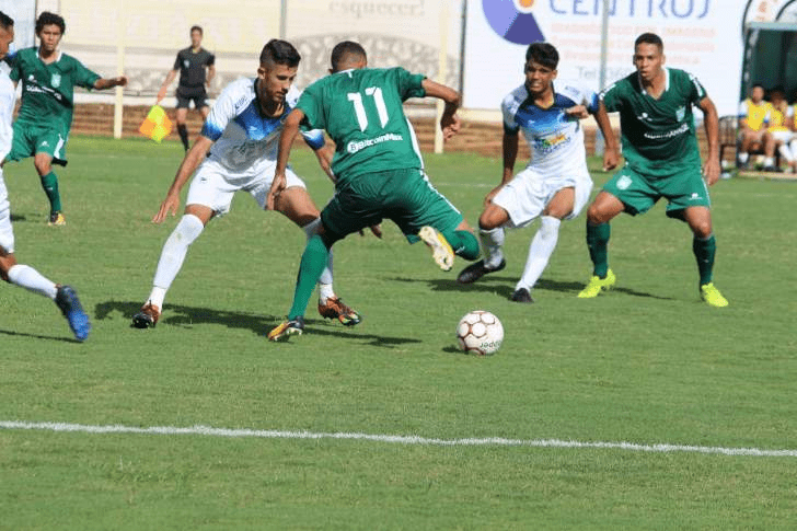CANDANGÃO 2018: Ceilândia e Sobradinho vencem e ficam mais perto da semifinal