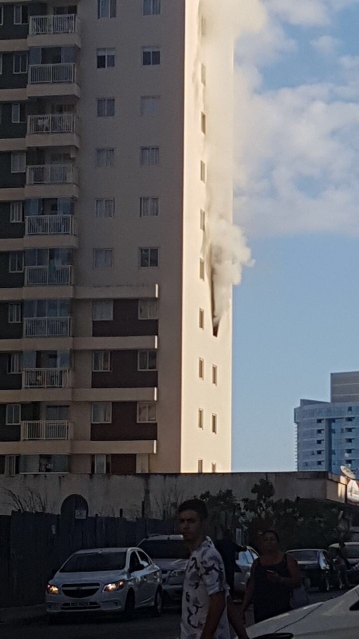 Incêndio em apartamento de Águas Claras assusta moradores