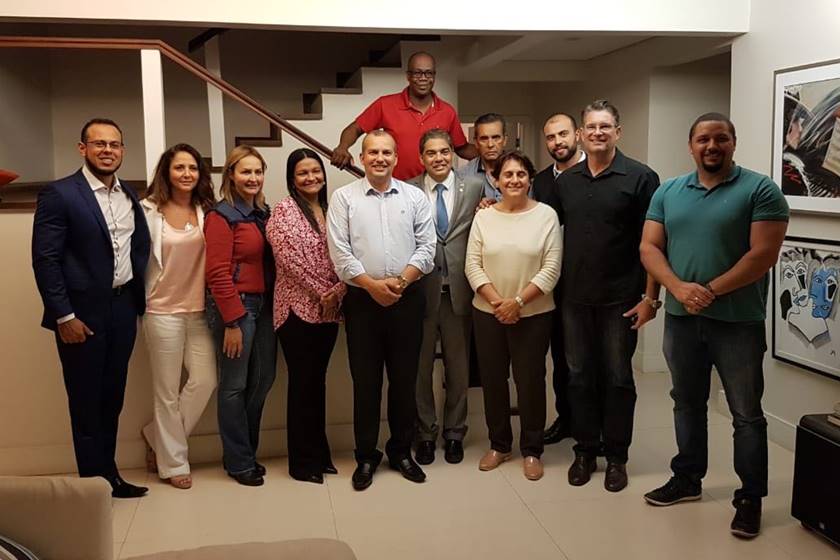 PROS, um partido cheio de polêmicas