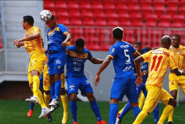 Brasiliense pega o Campinense da Paraíba pelas oitavas de final da Série D
