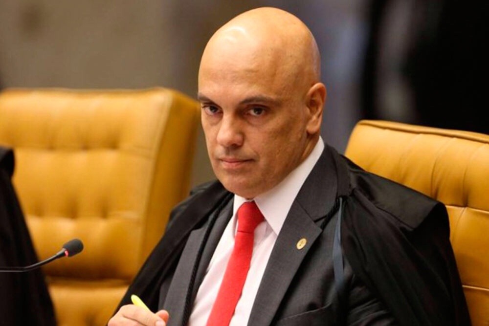 Alexandre de Moraes nega pedido de liberdade de Lula