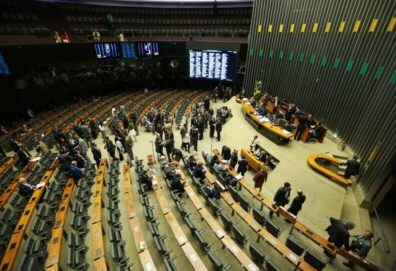 Em período eleitoral, Câmara gasta R$ 18,7 milhões em cota parlamentar