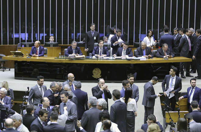 Movimento DesaFORO adverte que 131 dos 513 deputados federais têm processo no STF