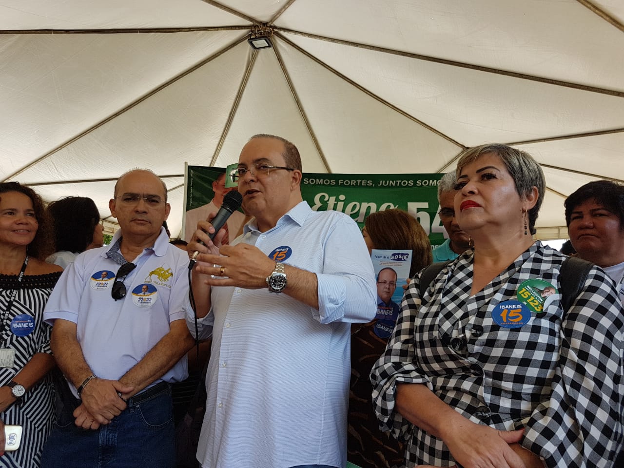 Acabou o amor entre os sindicatos dos servidores da saúde do DF e Ibaneis Rocha