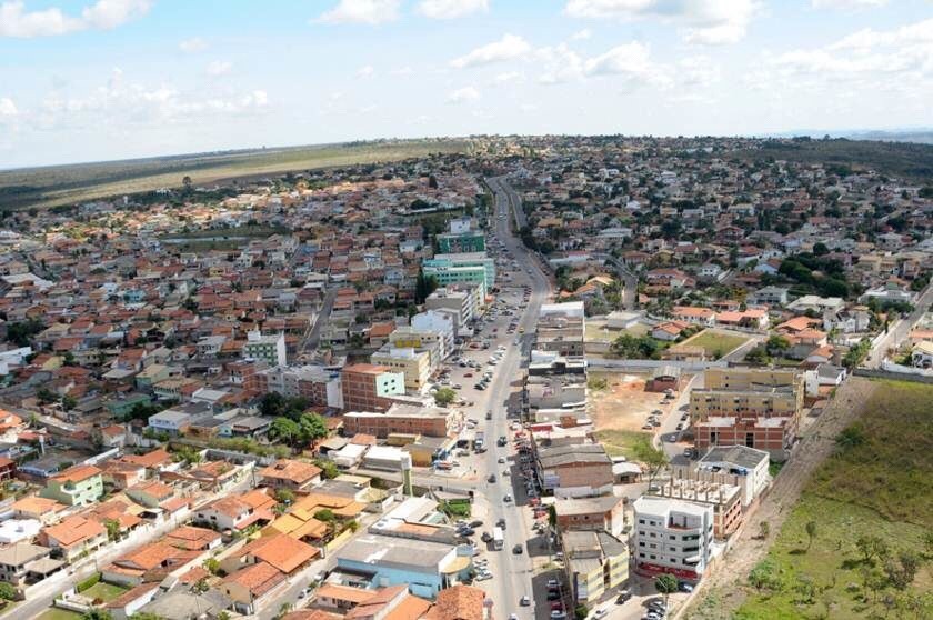 Moradores de condomínios em Sobradinho terão seus imóveis regularizados