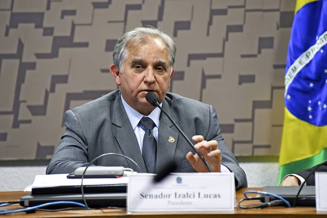 Em entrevista à Rádio Senado, Izalci Lucas defende investimentos no turismo e empreendedorismo no DF