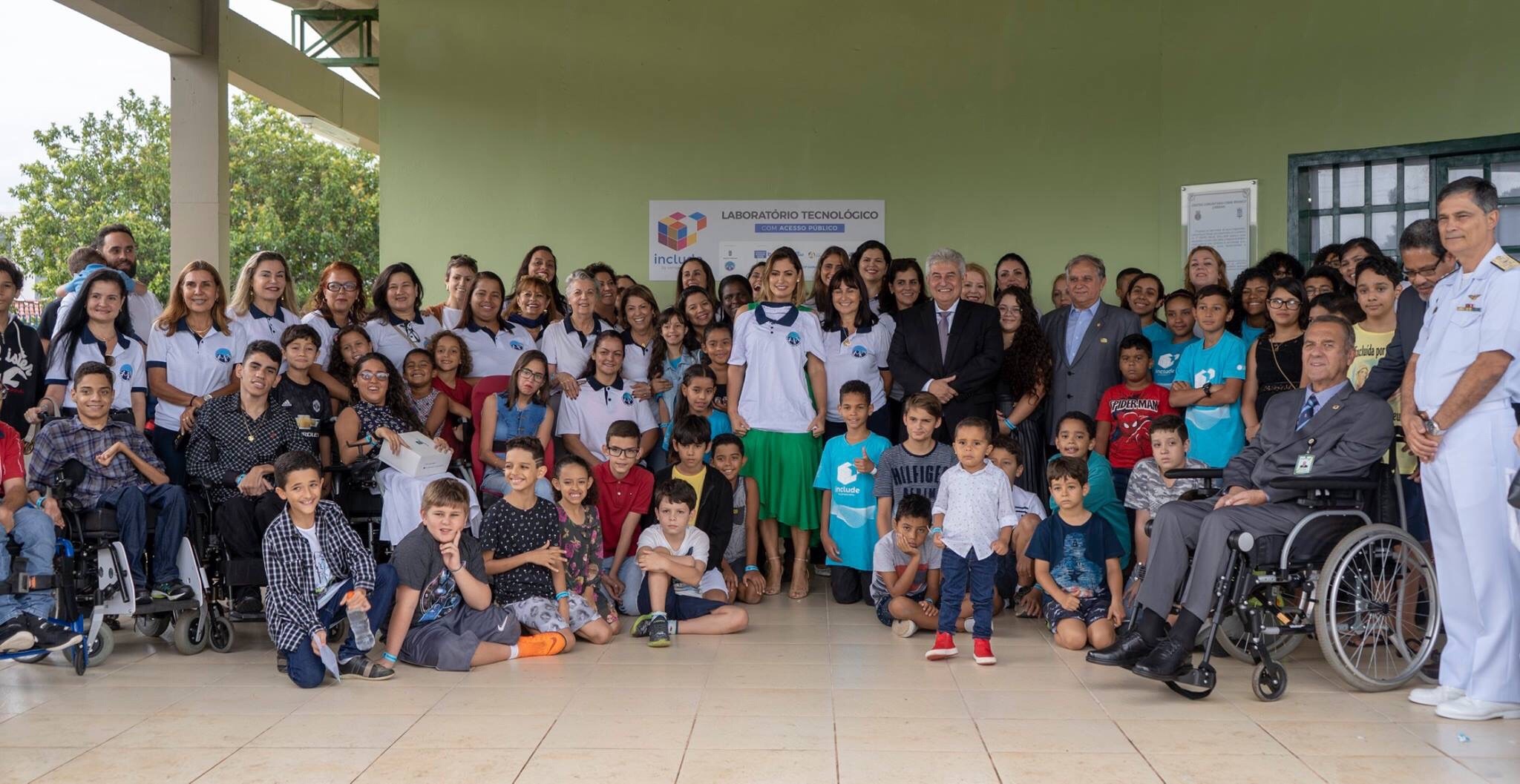 Michelle Bolsonaro, Marcos Pontes e Izalci Lucas participam de aula inaugural de projeto de inclusão digital no Guará