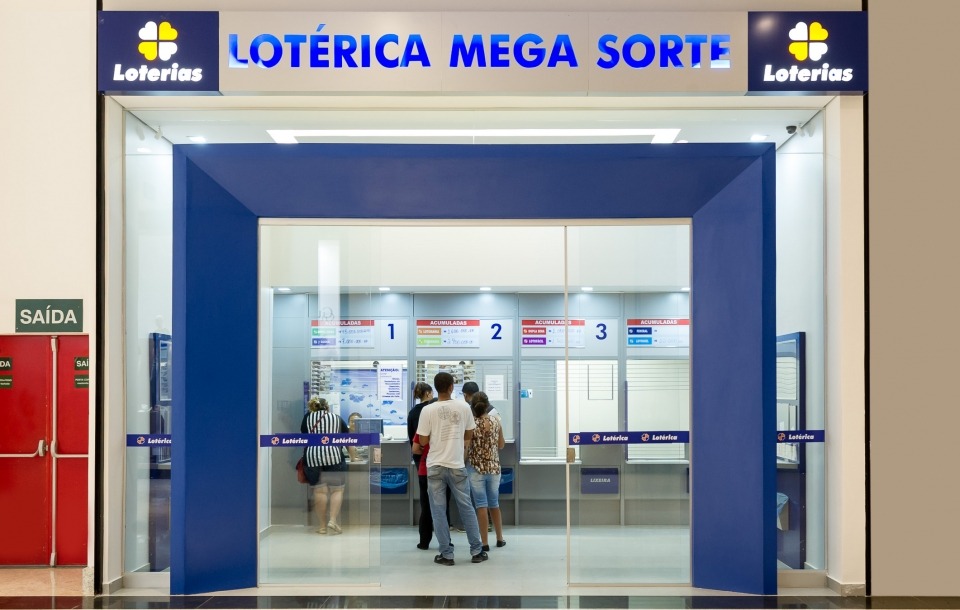 Caixa erra e deixa donos de lotéricas milionários por algumas horas