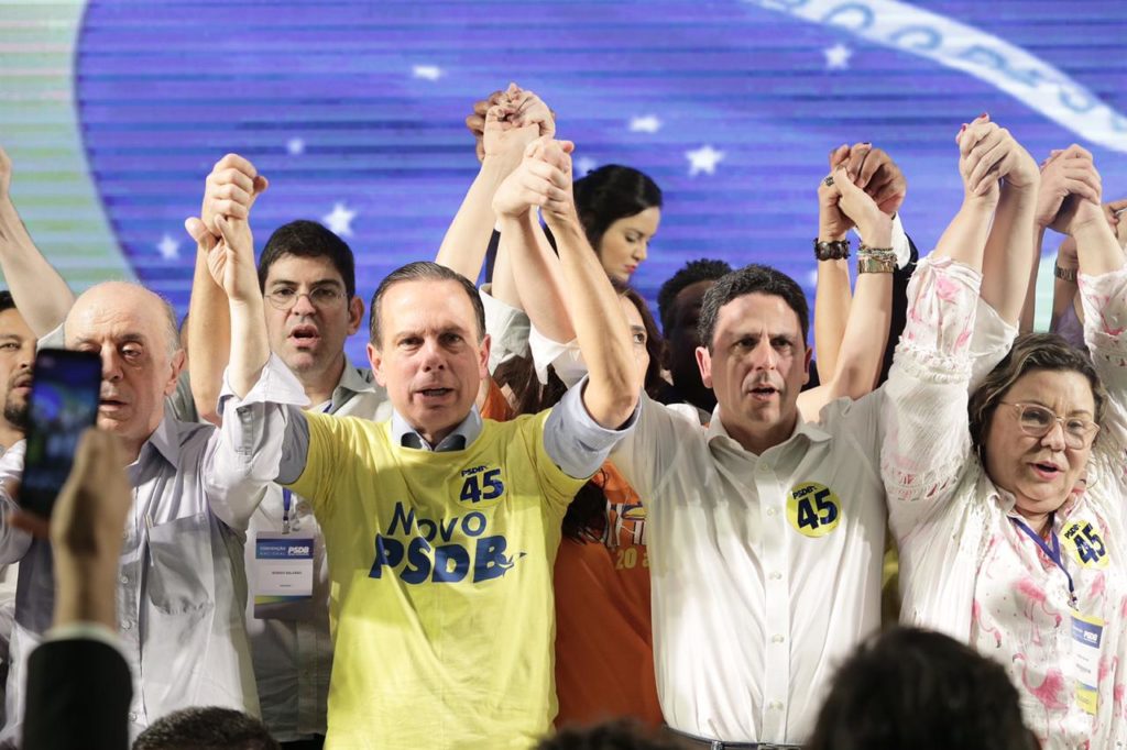 Bruno Araújo assume PSDB e confirma força de Dória para 2022