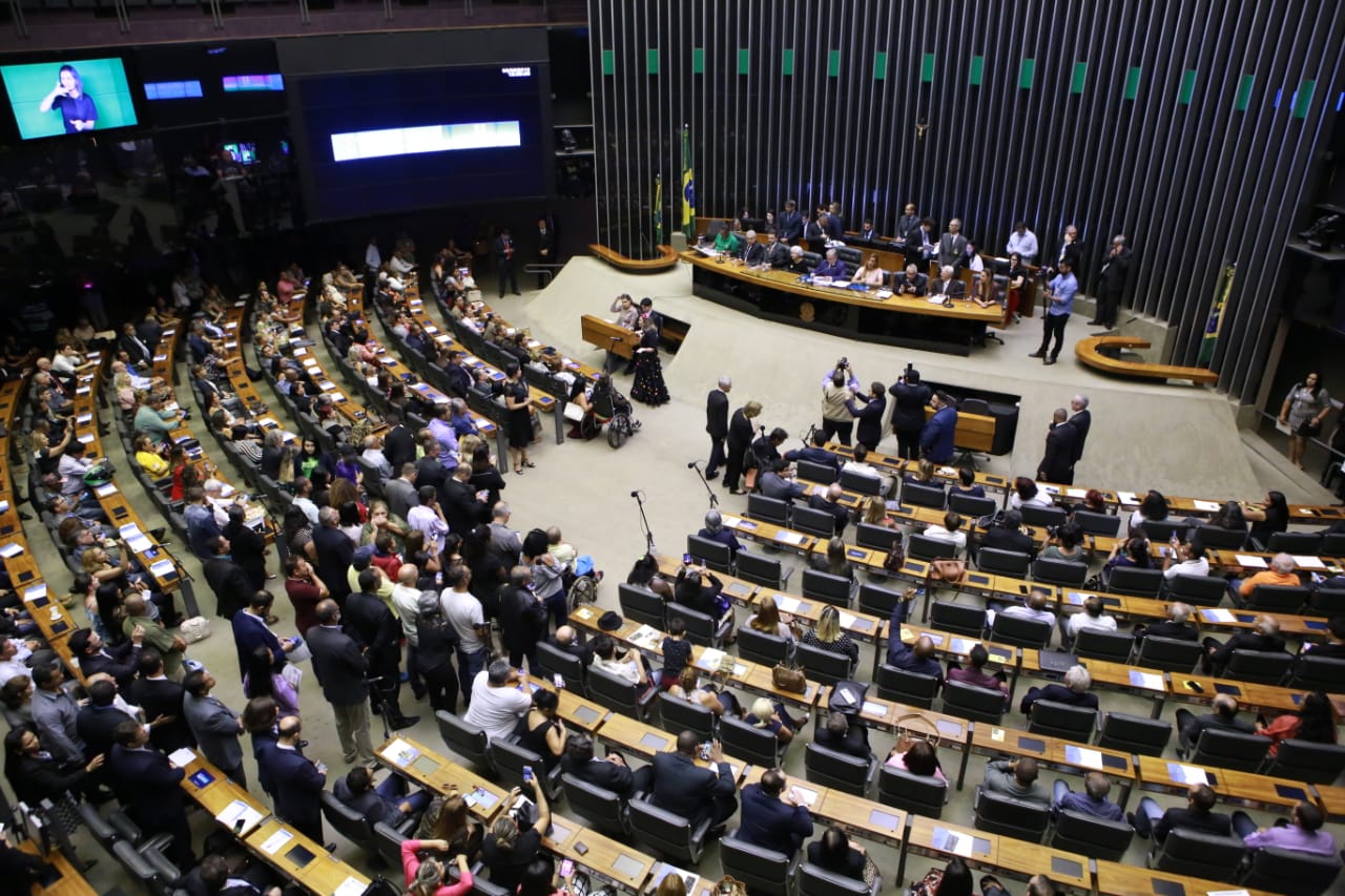 Líderes comunitários foram homenageados por Izalci no Congresso Nacional