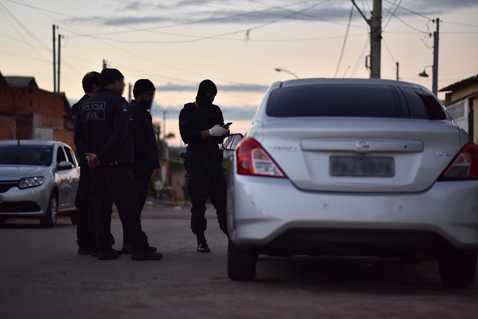 Polícia Civil prende traficantes ligados à Família do Norte (FDN) no DF