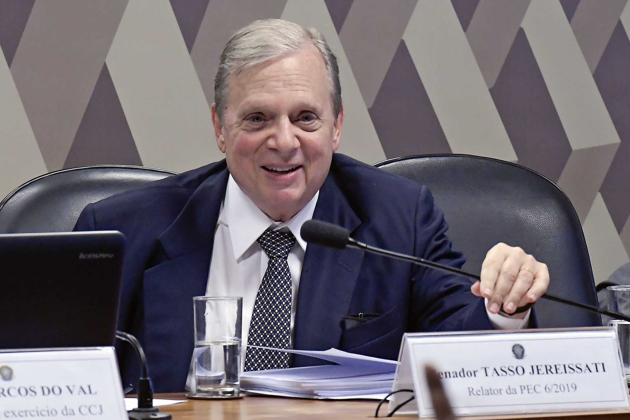 Tasso entregará relatório preliminar da reforma da Previdência na próxima semana