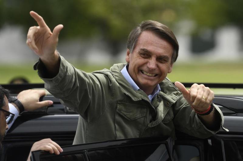 Bolsonaro diz preparar PL que proíbe ‘ideologia de gênero’