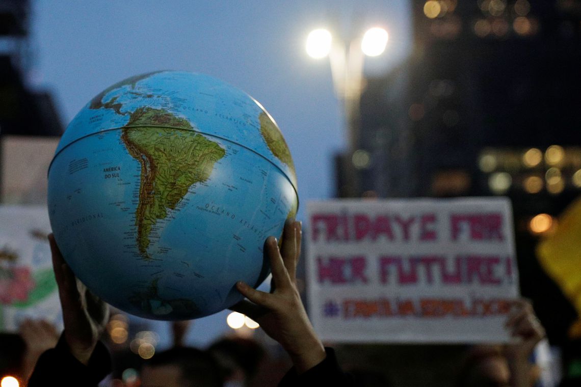 SALVE O PLANETA | Cidades brasileiras participam de mobilização mundial pelo clima