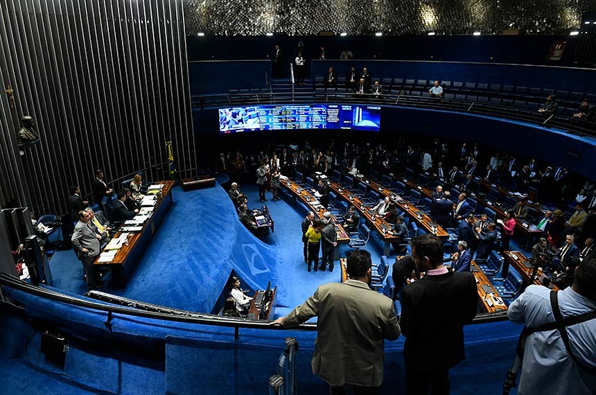 PREVIDÊNCIA | Senadores devem iniciar votação da reforma no plenário na próxima terça-feira