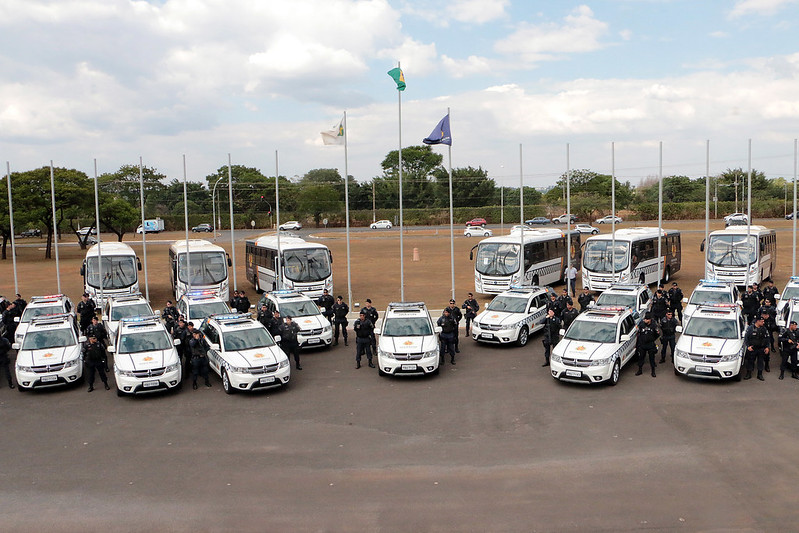 REFORÇO | PMDF entrega 216 viaturas e 22 ônibus novos em solenidade