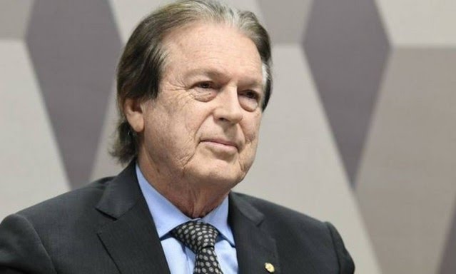 VERGONHA | Presidente do PSL, Luciano Bivar, é alvo de buscas da PF no caso dos candidatos laranjas