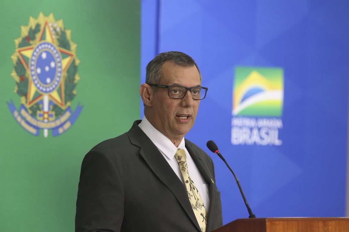 PREVIDÊNCIA | Planalto espera que senadores votem primeiro turno da reforma nesta terça-feira