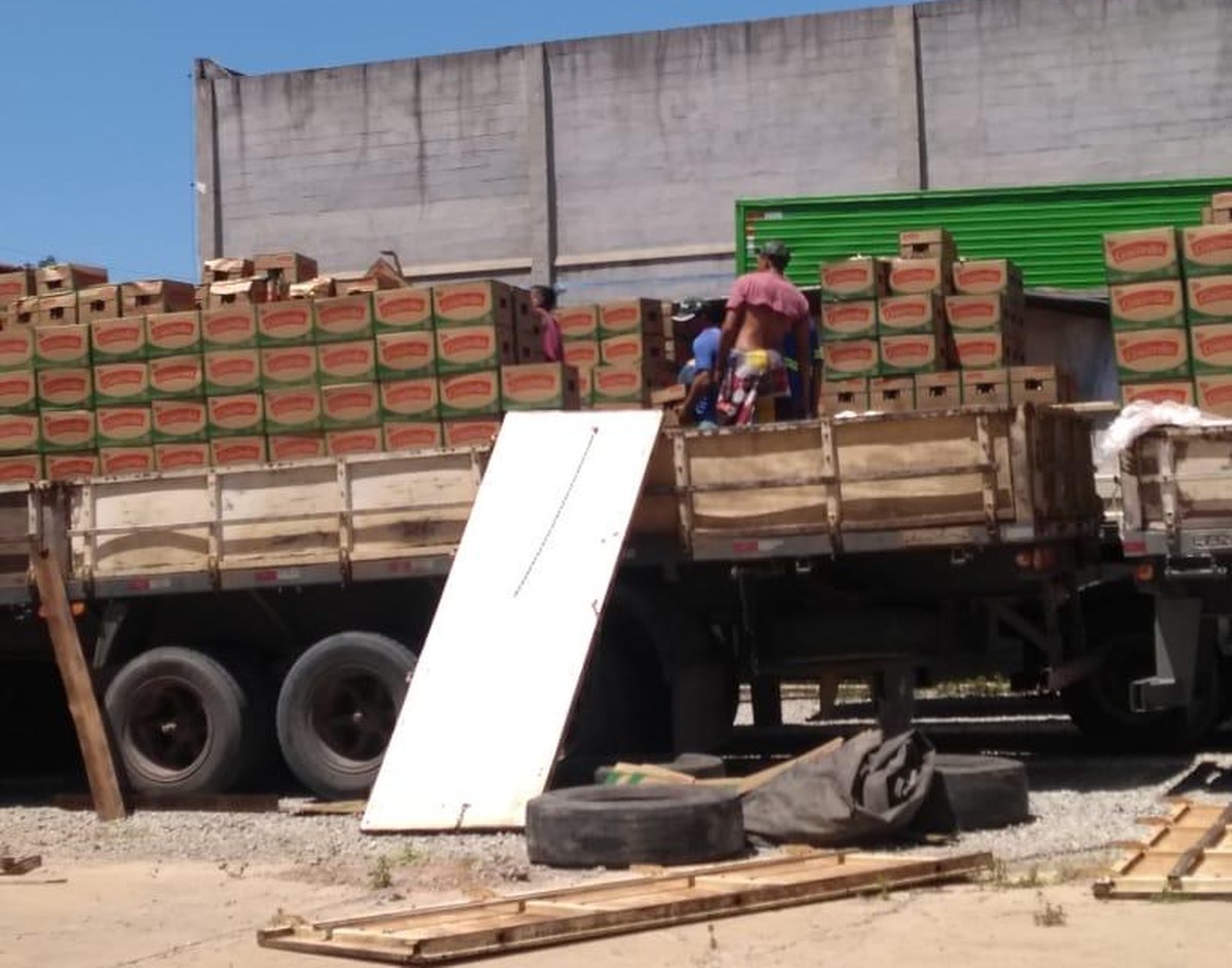 Operação desarticula esquema que roubava e vendia mercadorias no DF