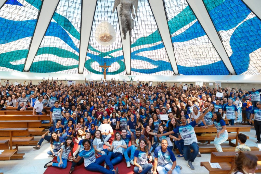 HOMENAGEM AOS CATÓLICOS | Senado realiza sessão especial para celebrar 40 anos do Segue-me