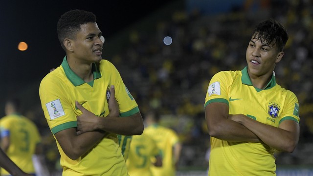 MUNDIAL SUB-17 | Brasil vence Chile com dois de Kaio Jorge e avança para as quartas de final