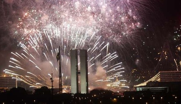 RÉVEILLON 2020 | Artistas do DF têm até quarta (20) para se inscrever em edital