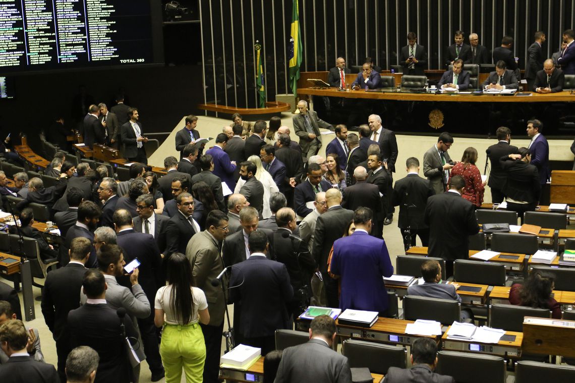 SEGUE AVANÇANDO | Pacote anticrime é aprovado pela Câmara e segue para o Senado