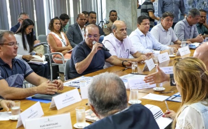 EM RITMO ACELERADO | Ibaneis anuncia mais obras para 2020