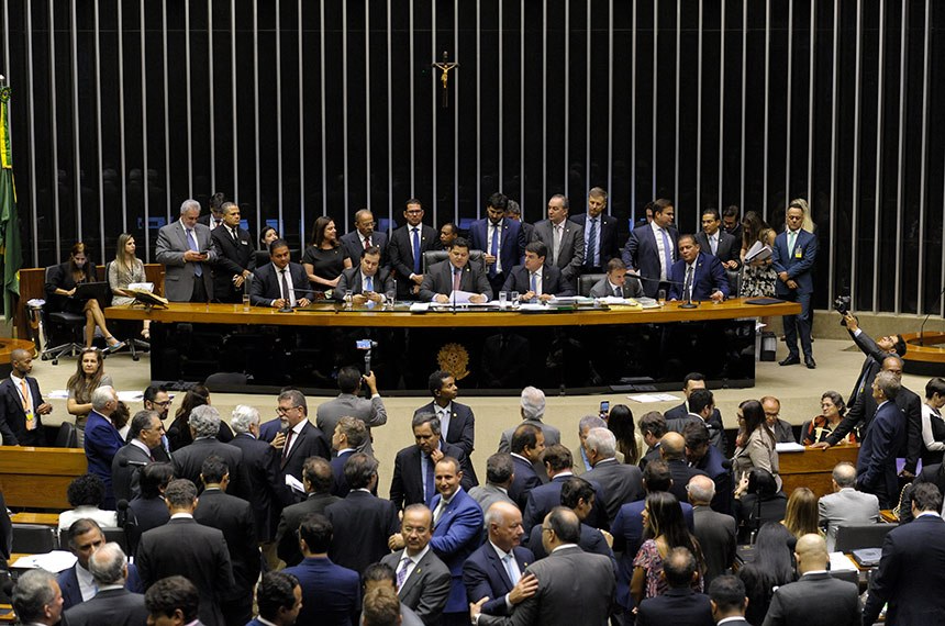 R$ 3,6 TRILHÕES | Congresso aprova orçamento da União para 2020