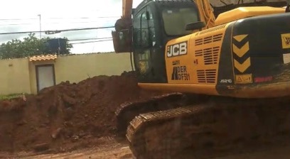 GDF EM AÇÃO | Ruas de Vicente Pires começam a receber a pavimentação asfáltica