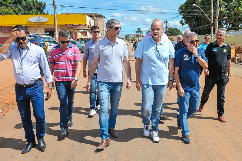 GESTÃO | Paco Brito vistoria obras em Vicente Pires