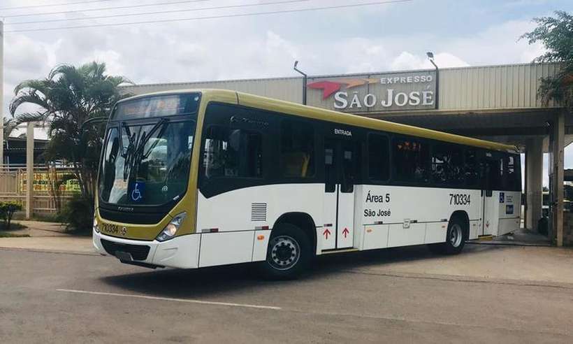 FIQUE ATENTO | Ônibus de duas portas começam circular a partir desta segunda-feira (13) e faixa reversa da EPTG deixa de funcionar