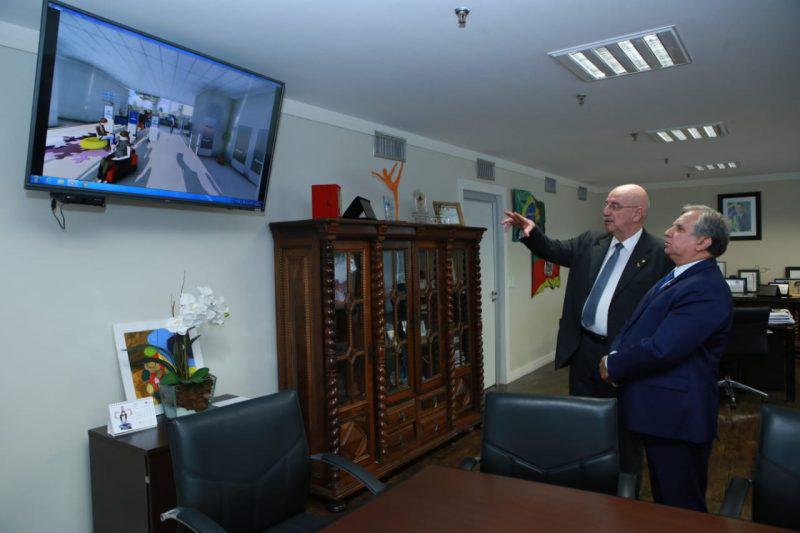 PROJETO ESTAÇÃO CIDADANIA | Ministro Osmar Terra e senador Izalci visitam Sol Nascente nesta segunda-feira (20)