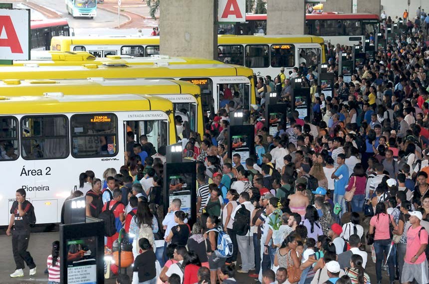 A PARTIR DE SEGUNDA | GDF anuncia que vai reduzir preço das passagens