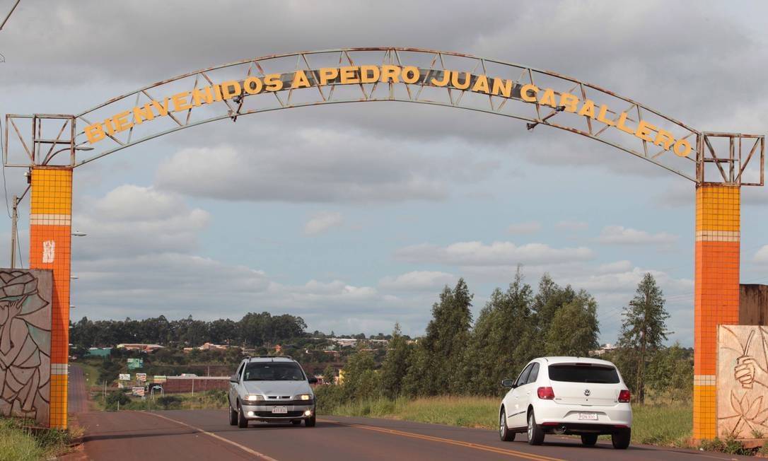 TRAVESSIA LIMITADA | Fronteira entre Brasil e Paraguai é bloqueada após fuga de integrantes do PCC