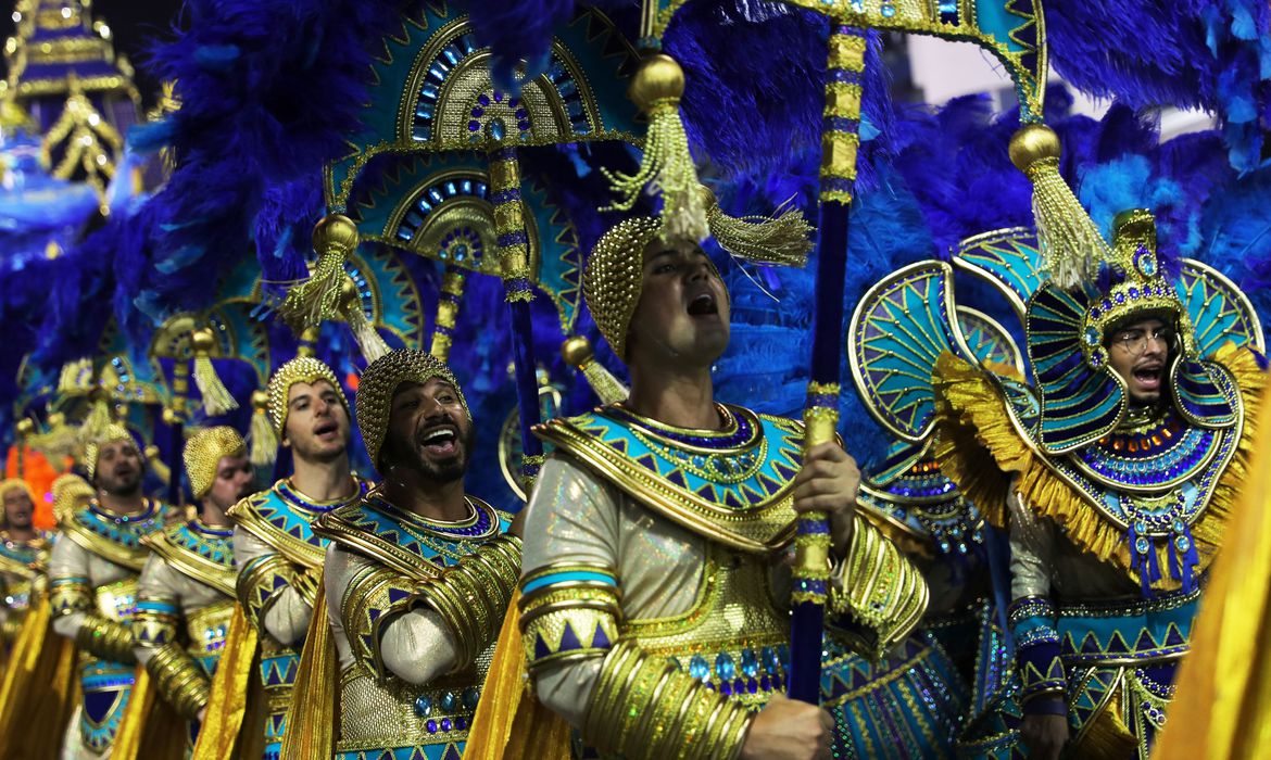 1ª VEZ | Águia de Ouro é campeã do carnaval de São Paulo