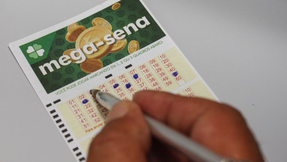 2020 AINDA SEM GANHADOR | Mega-Sena acumula de novo e pode pagar R$ 170 milhões