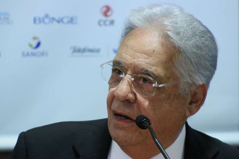 QUEREM IR PARA A GUERRA | Tucanos cobram ofensiva do PSDB ao governo Bolsonaro