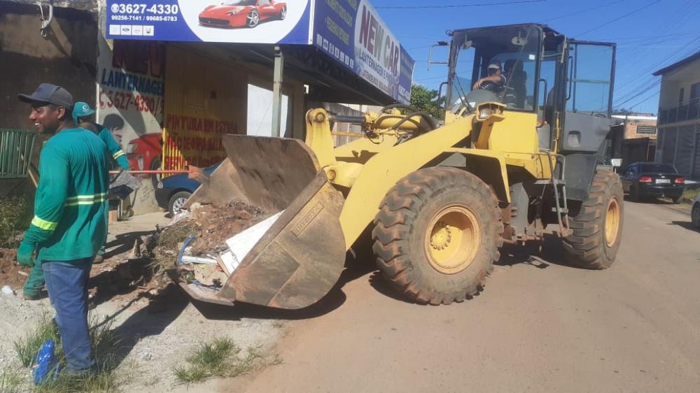 VALPARAÍSO | Prefeitura realiza serviços de manutenção e limpeza em todos os bairros com o programa “Ação Cidade Limpa”