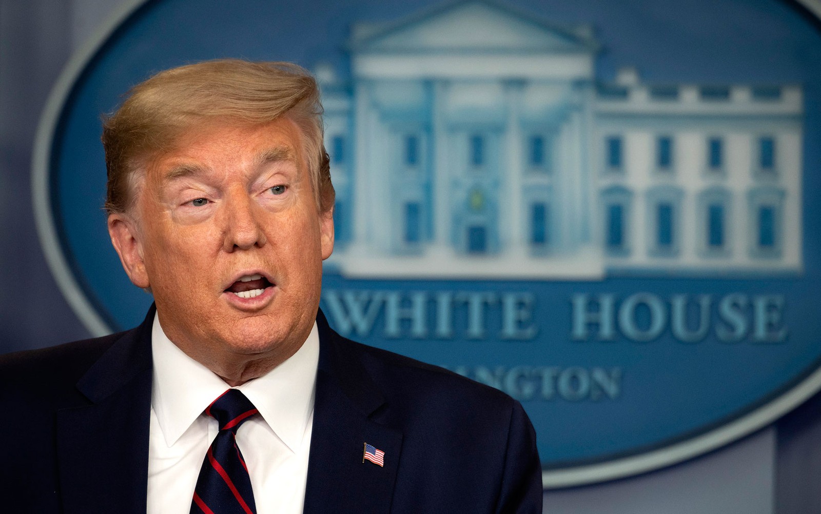 MAIS QUE CHINA E ITÁLIA | Estados Unidos têm mais de100 mil casos confirmados de coronavírus