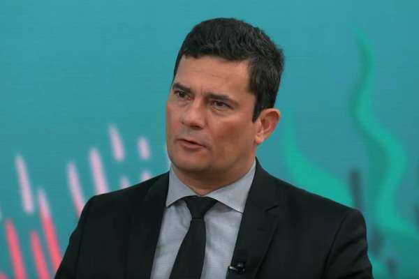 VIGILÂNCIA CONSTANTE | Moro quer PF “implacável” contra desvio de recursos públicos no combate ao coronavírus