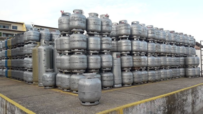 PREÇO EXORBITANTE | Moradores reclamam da falta de gás de cozinha e do valor praticado pelas distribuidoras no Entorno