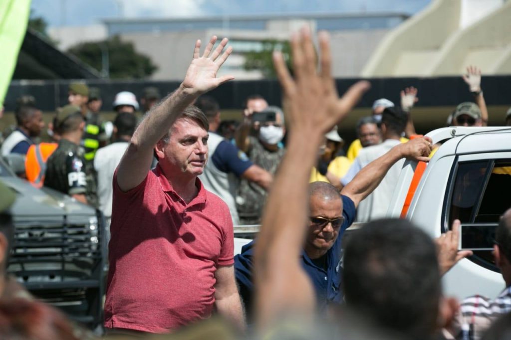 PARA RECUPERAR O PAÍS | Bolsonaro diz que “espera que essa seja a última semana de quarentena”