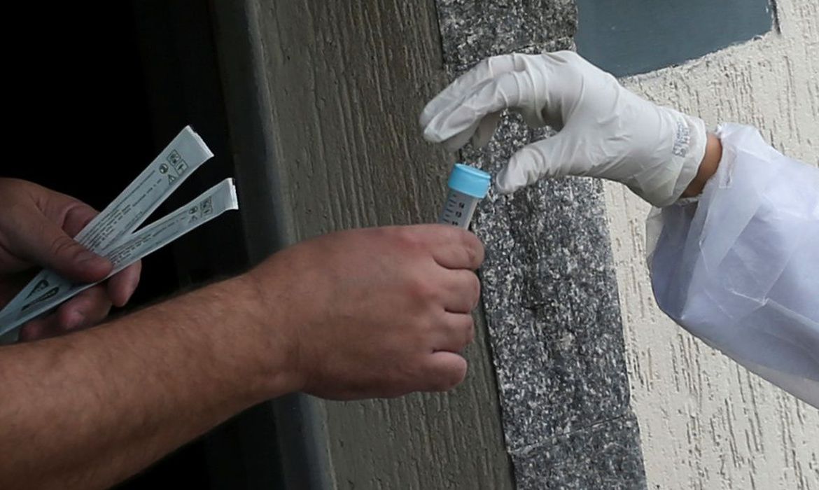 CORONAVÍRUS | Brasil passa dos 66 mil casos confirmados e mais de 4,5 mil mortes