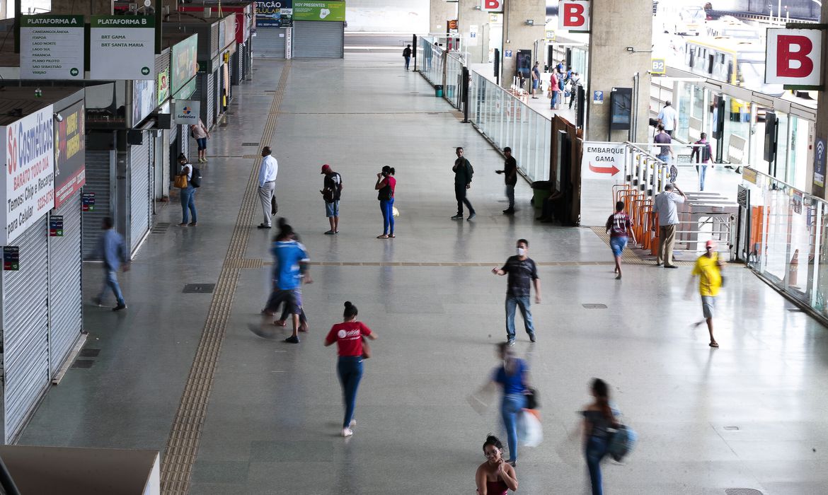 A PARTIR DO DIA 30 | Uso de máscaras de proteção será obrigatório no DF
