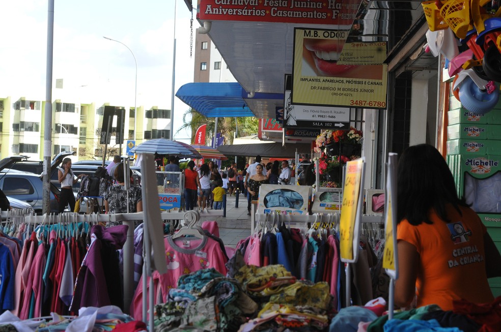 SINAL VERDE PARA O GDF | Justiça autoriza reabertura gradual do comércio após análise do plano de ação apresentado por Ibaneis