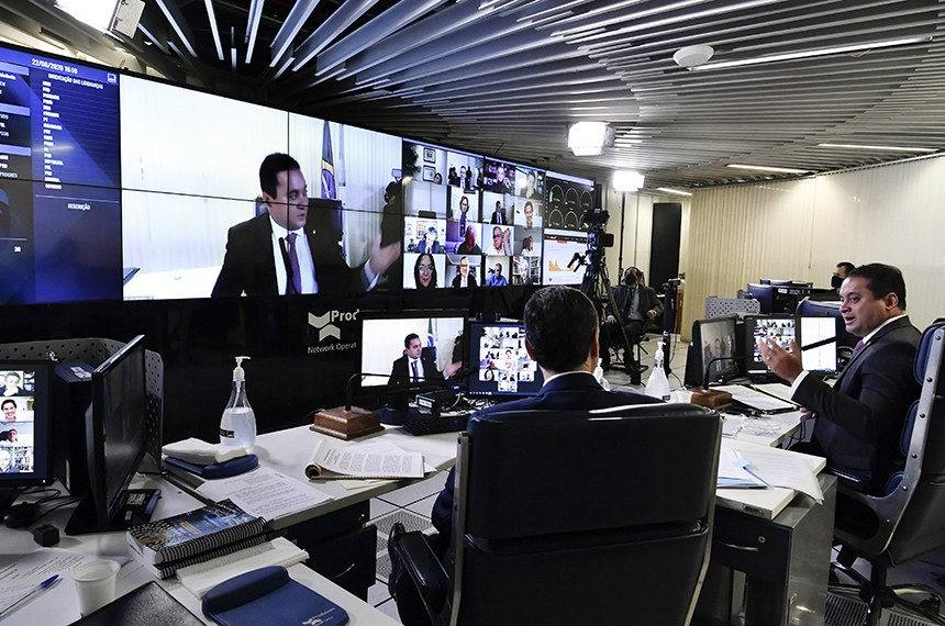 ELEIÇÕES 2020 | Senado debate proposta de adiantamento que será votada nesta terça-feira