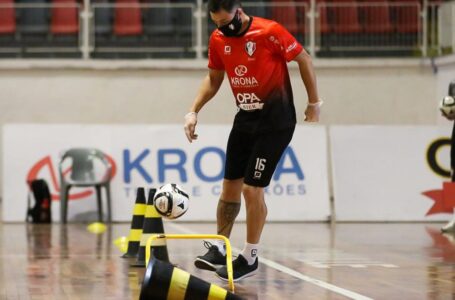 DE VOLTA AOS TREINOS | Times de futsal aguardam início da Liga Nacional