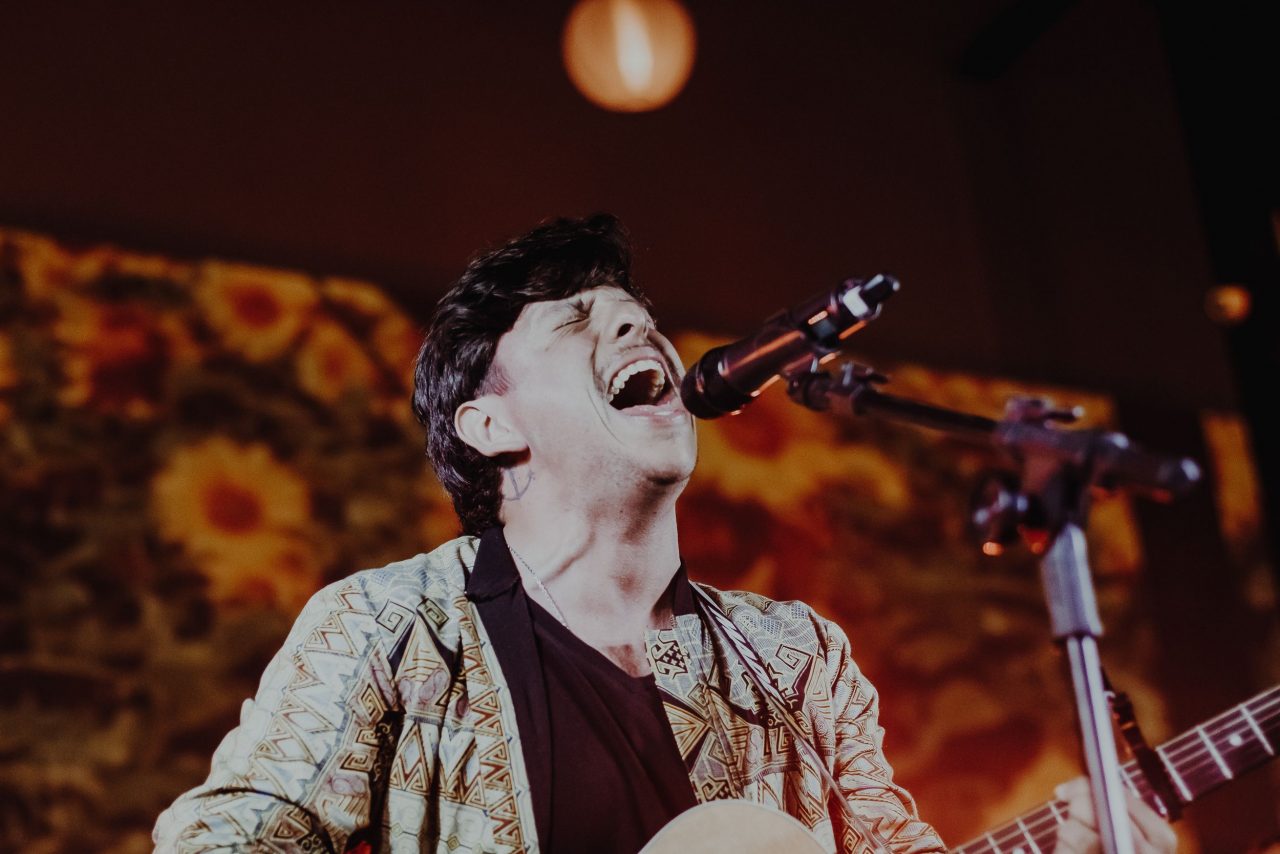 DIVERSÃO | Allan Massay é o convidado do projeto Solo Fértil neste sábado (27)